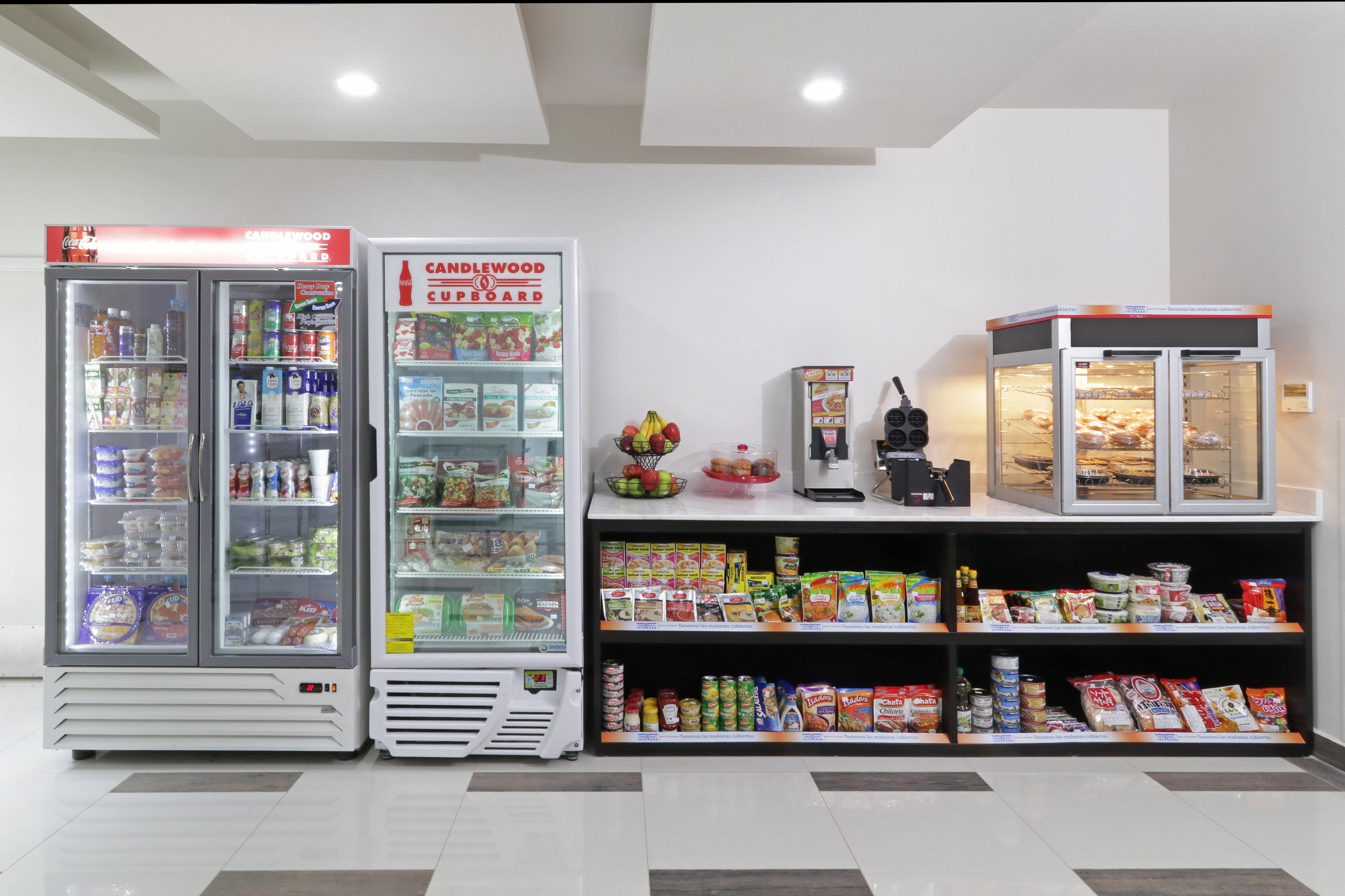 Candlewood Suites Celaya Селая Экстерьер фото
